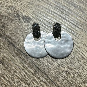 KEDNRA SCOTT EARRINGS